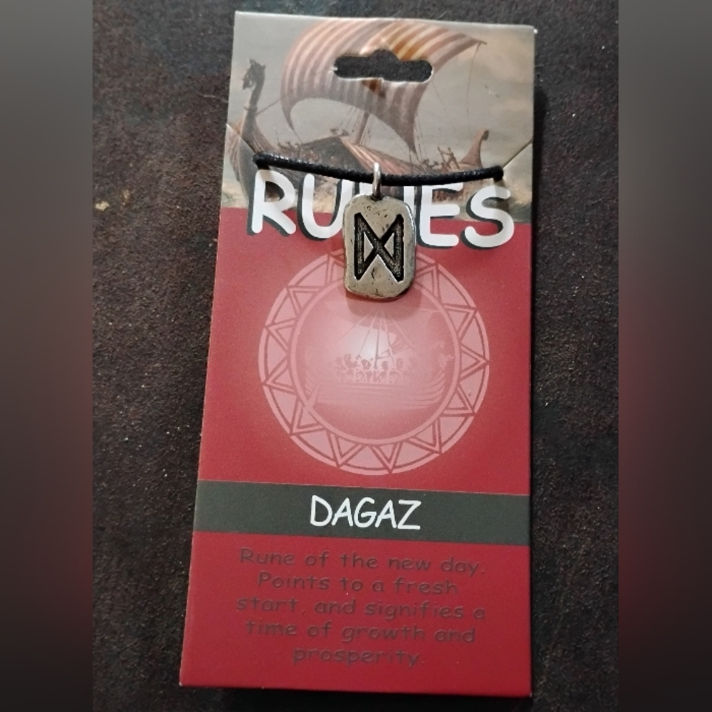 Paths Of The Spirit Necklace with Silver Nordic Rune Pendant - Dagaz Rune